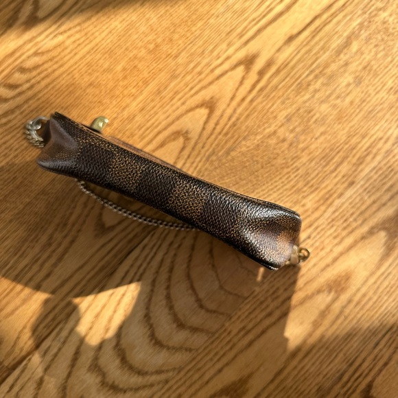 Louis Vuitton Damier Ebene Mini Pochette Accessoires Bag - Picture 4 of 8